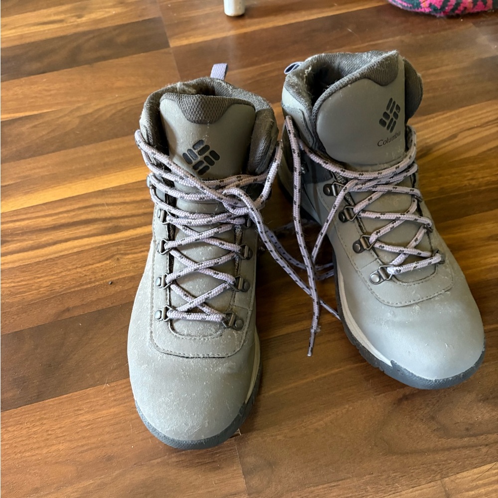 Columbia Hiking Boots